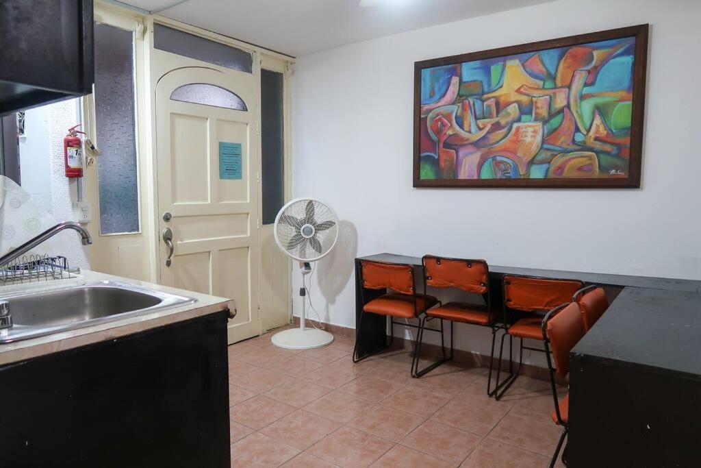 Casa Aurora #2: Private Room In Excellent Location Puerto Vallarta Exteriör bild